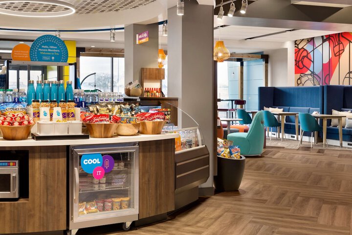 Snack bar