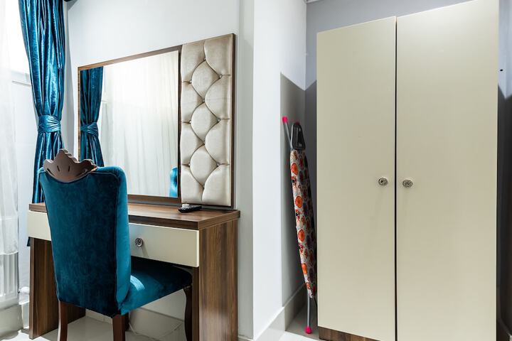 Room 25 of 112
