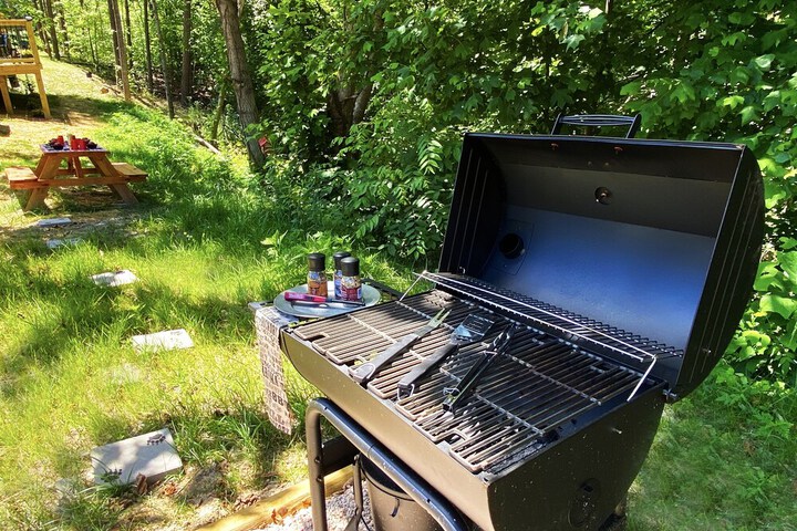 Property Grounds 30 of 33