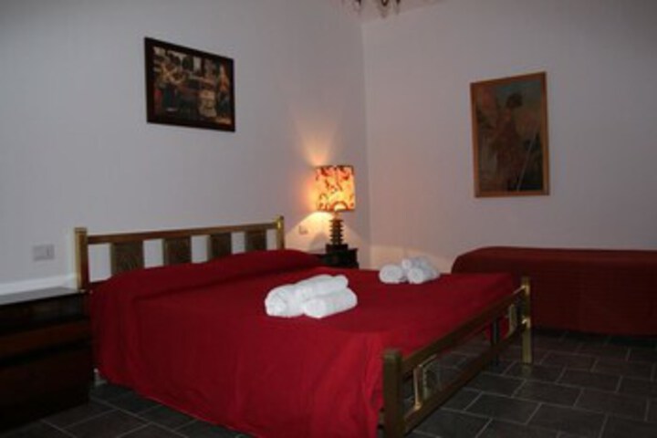 Room 7 of 15