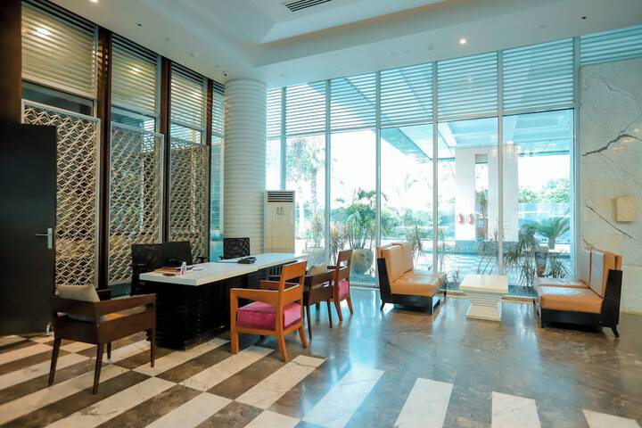 Hotel Interior 9 of 84