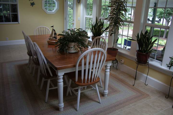 Breakfast/Coffee Service 34 of 43