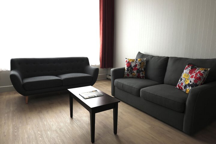 Room 17 of 47