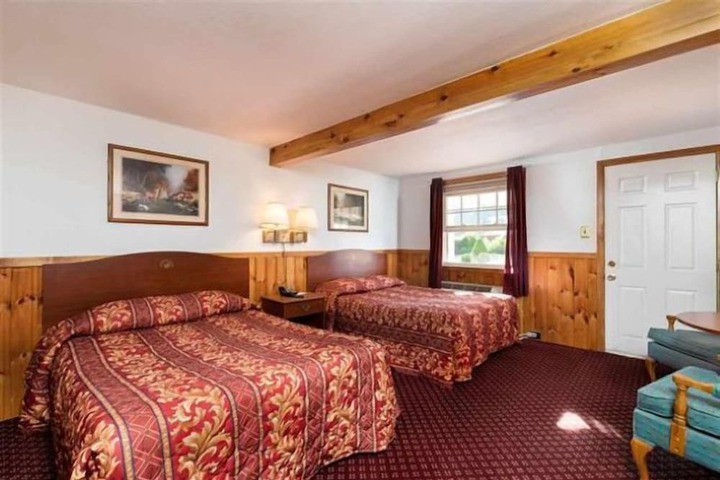 Deluxe 2 Double Beds River View (7 of 9)