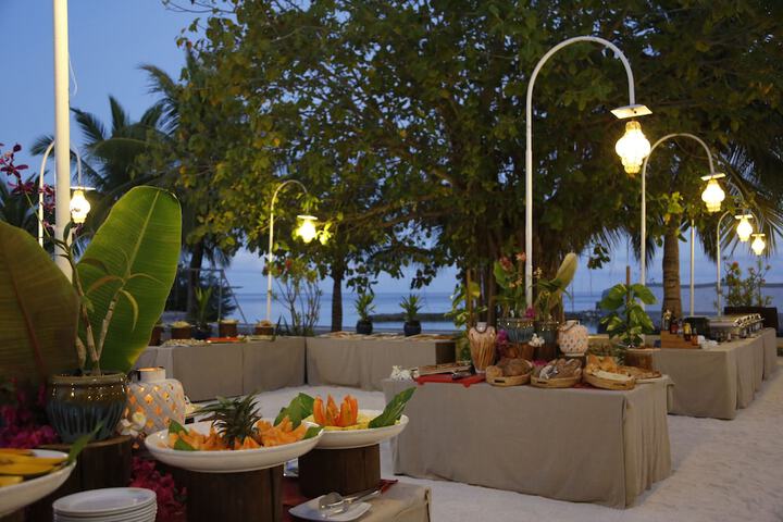 Dining 52 of 77