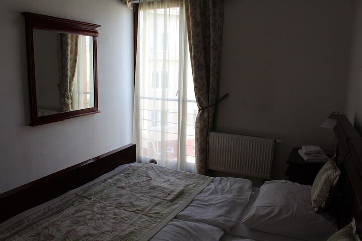 Room 9 of 64