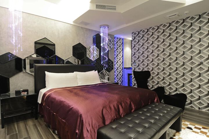 Room 29 of 59