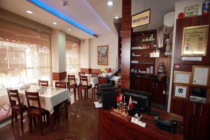Guest Lobby