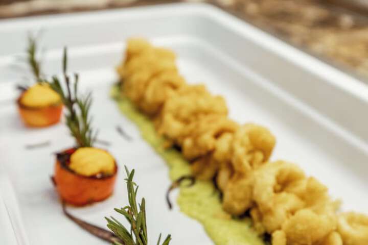 Dining 49 of 62