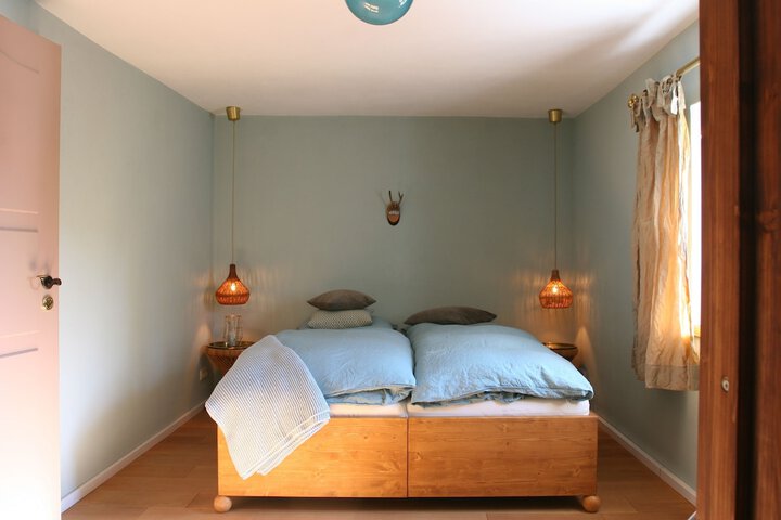 Room 6 of 40