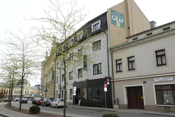 Hotel 52 of 52