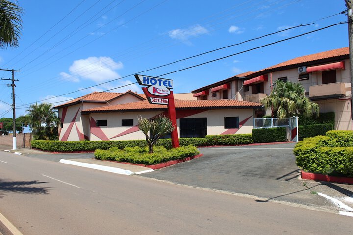 Hotel 5 of 7