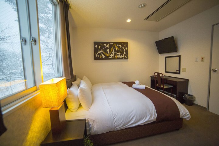 Room 18 of 41