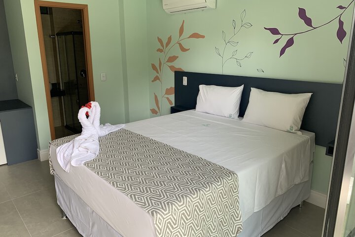Room 51 of 98