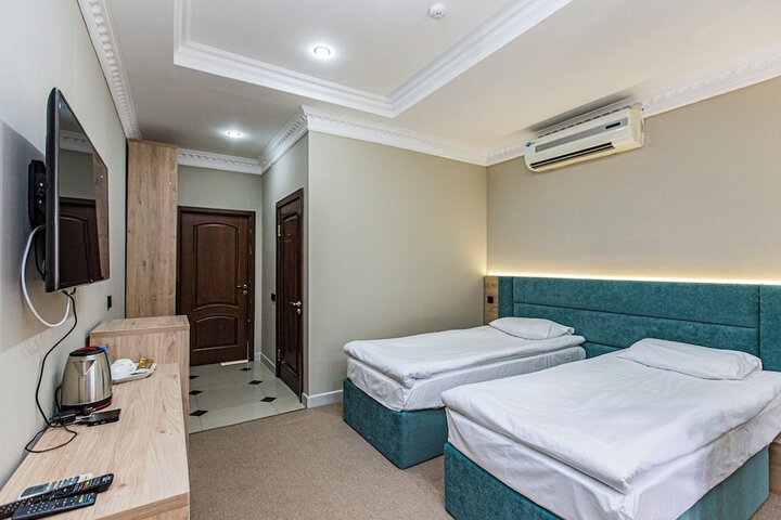 Room 7 of 41