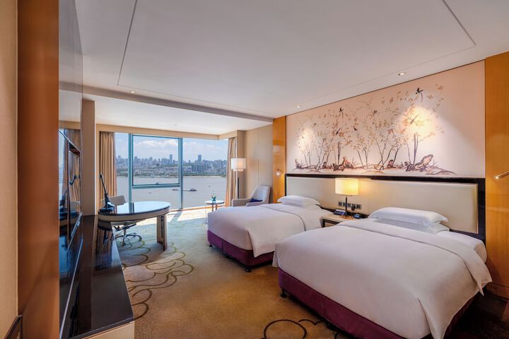 Room 16 of 119