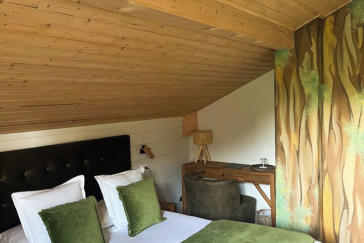Room 21 of 57