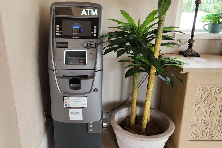 ATM/banking on site
