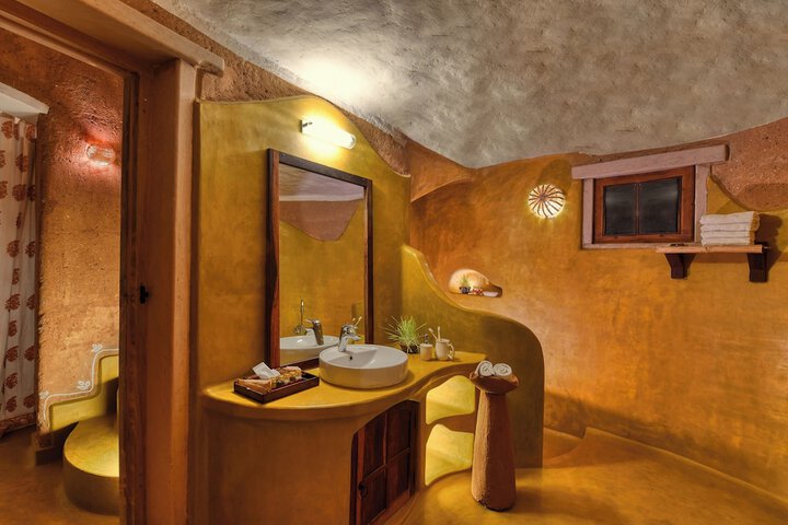 Room 49 of 69