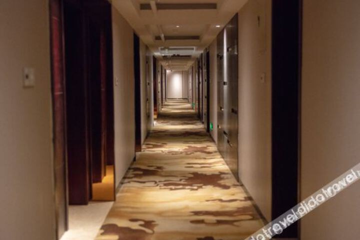 Hotel Interior 14 of 38