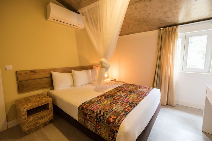 Room 5 of 39