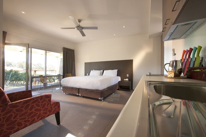Room 3 of 47