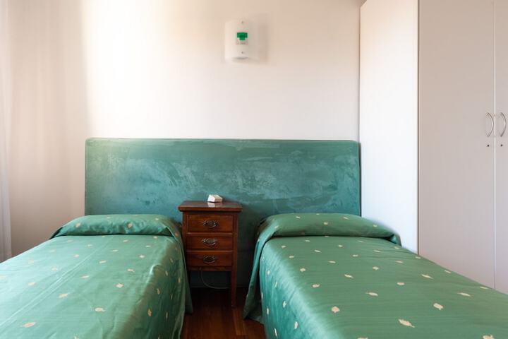 Room 30 of 101