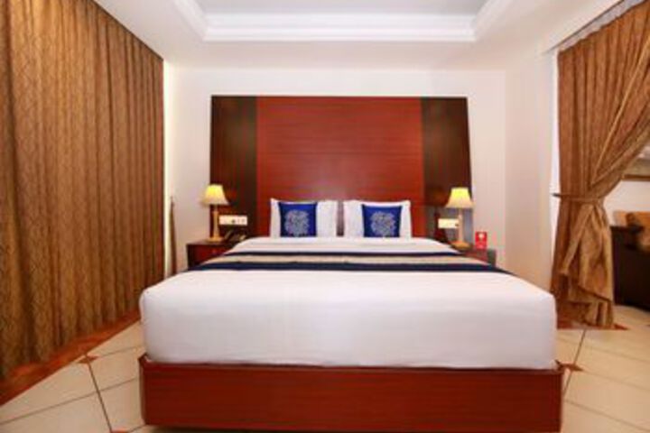 Room 18 of 32