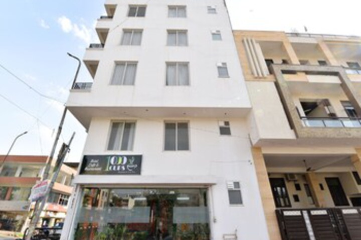 Hotel 6 of 24