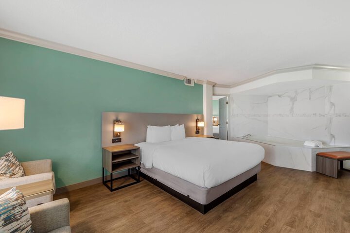 Room 14 of 55