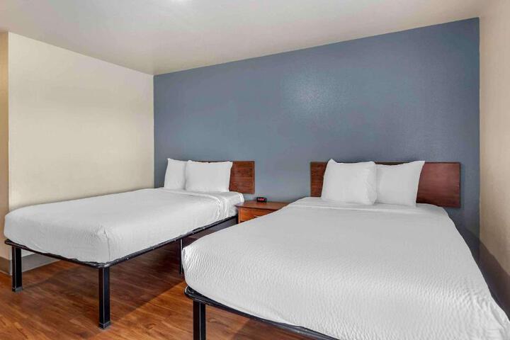 Studio Double Bed (4 of 13)