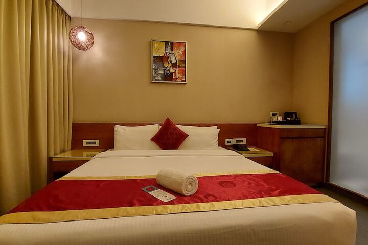 Room 11 of 43