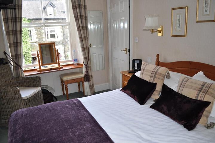 Room 14 of 44
