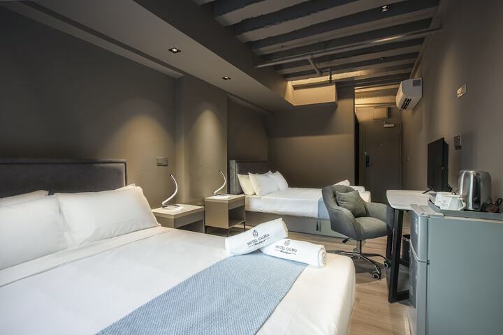 Room 7 of 30