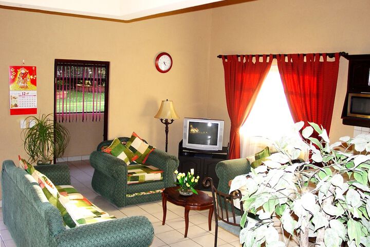 Room 19 of 38