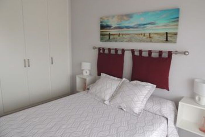 Room 11 of 20
