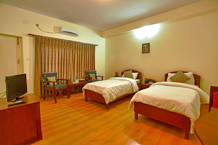 Room 10 of 47