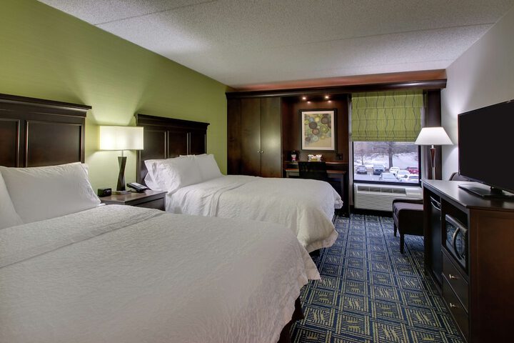 2 Double Beds (6 of 7)