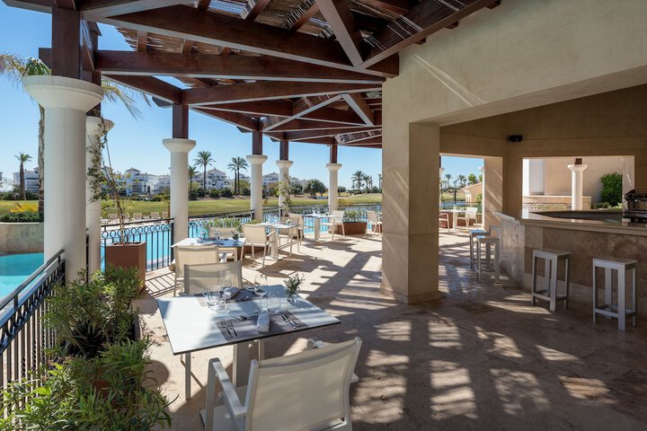 Terrace/Patio 68 of 72