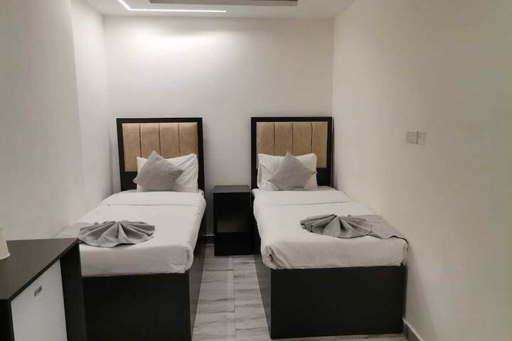 Room 14 of 62