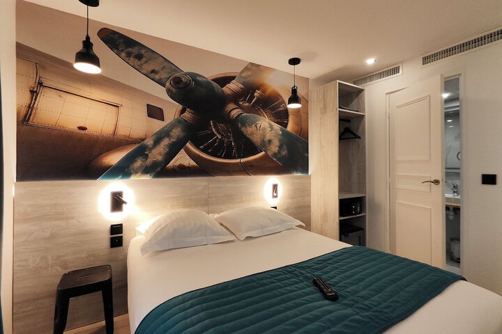 Room 7 of 57