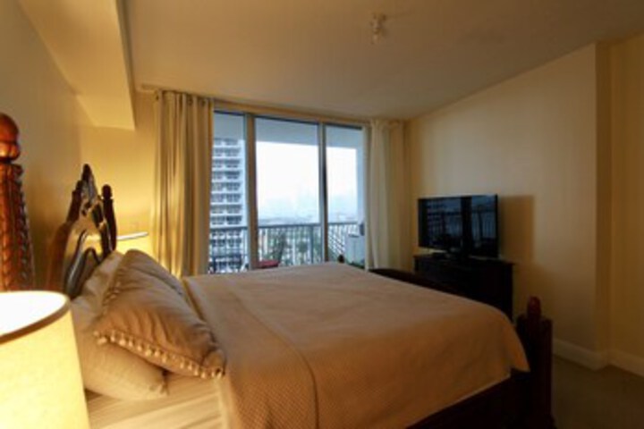 Room 220 of 263