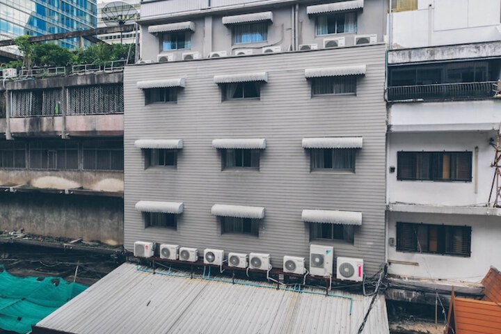 Hotel 27 of 28