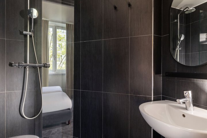 Bath Interior