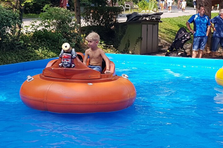 Childrens Activities 52 of 100
