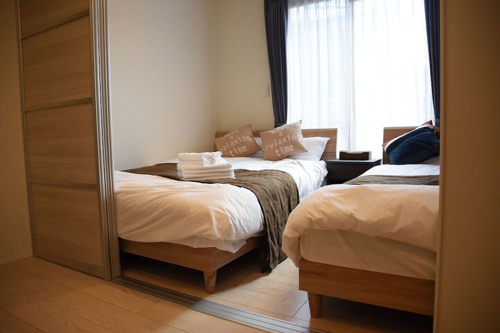 Room 6 of 69