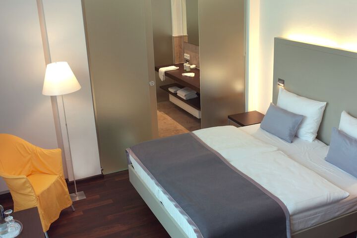Room 20 of 90