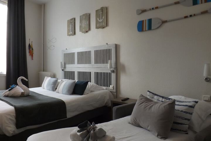 Room 20 of 74