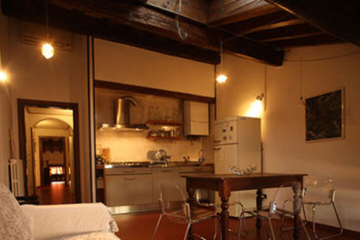 Room 11 of 17
