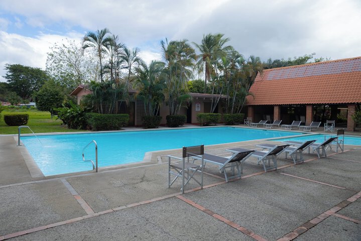 Pool 23 of 38